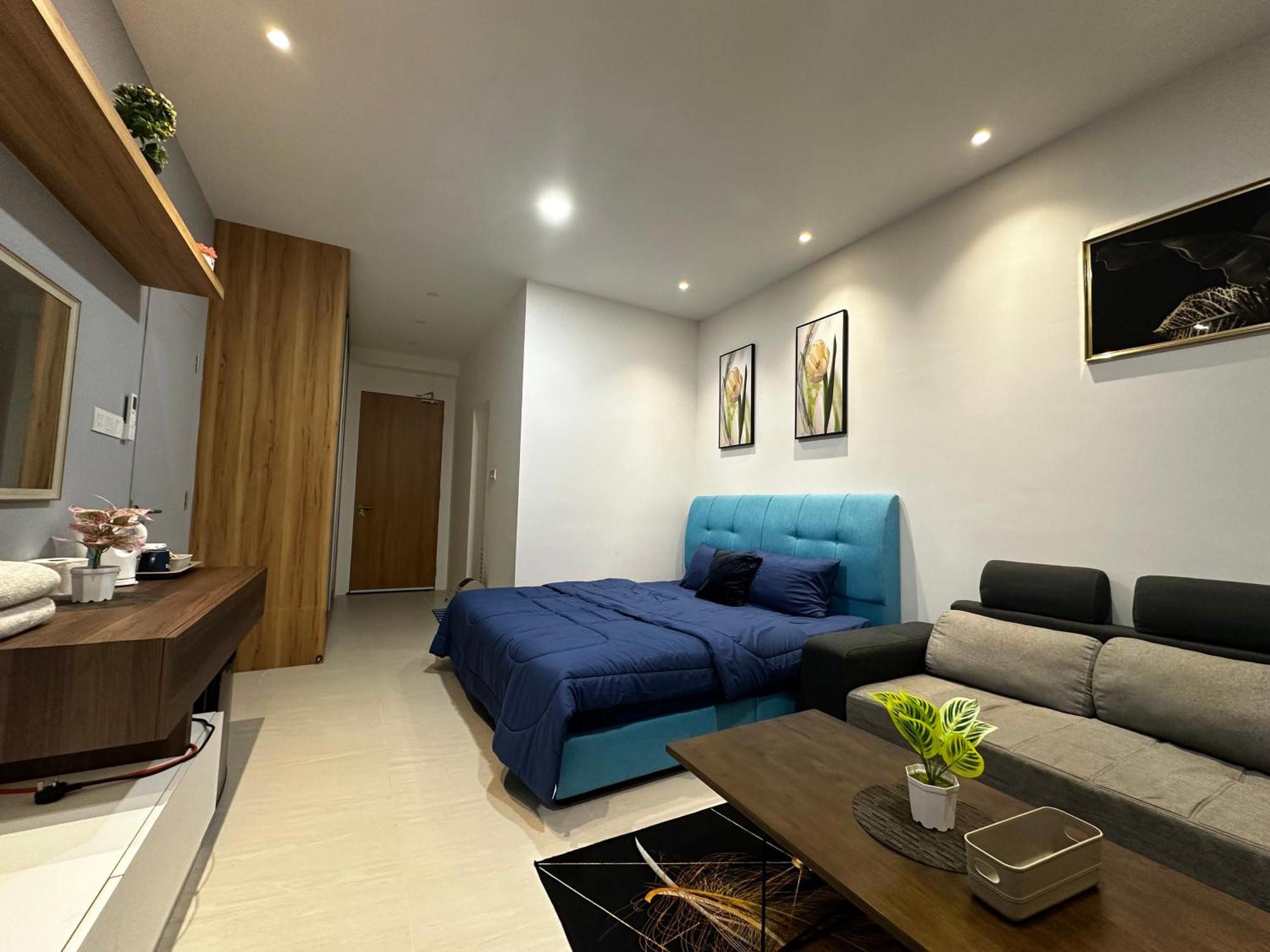 Ar Riverine 2 King Apartment